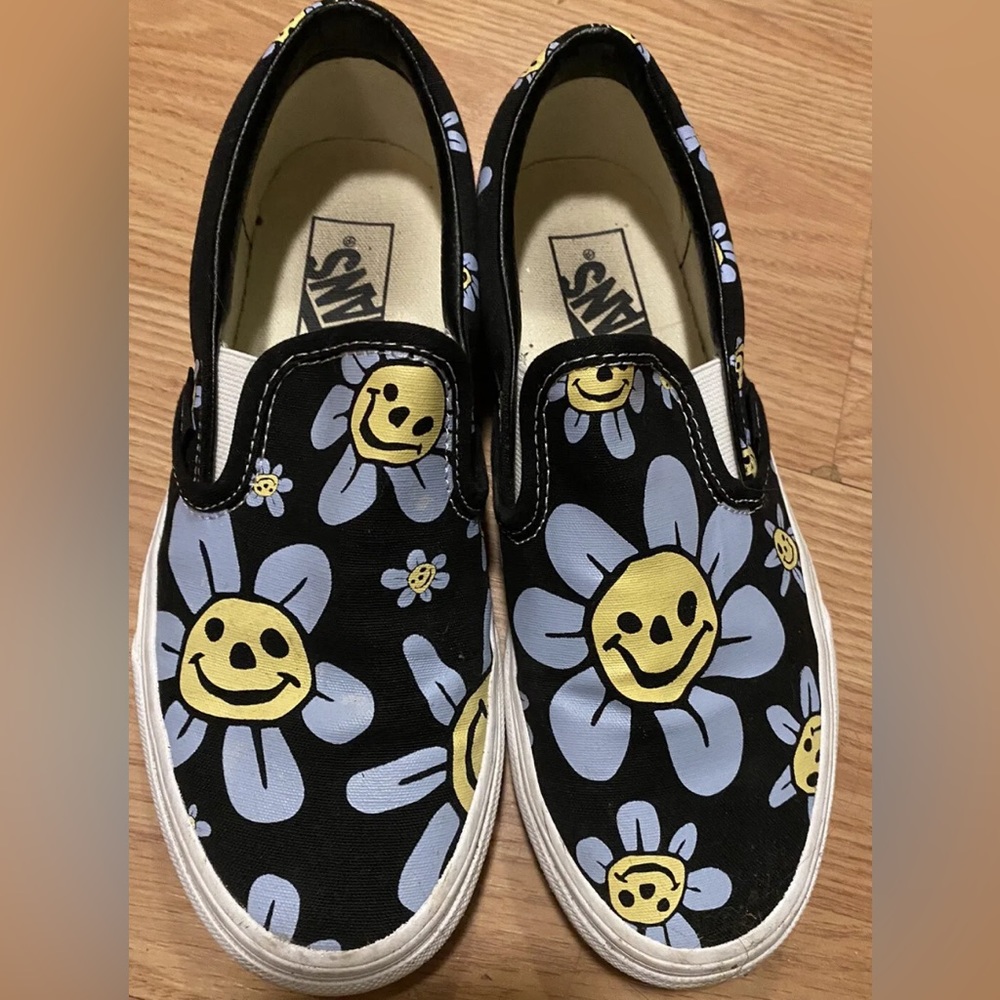 Vans Classic Slip On Trippy Grin Floral Black  Womens Size 7